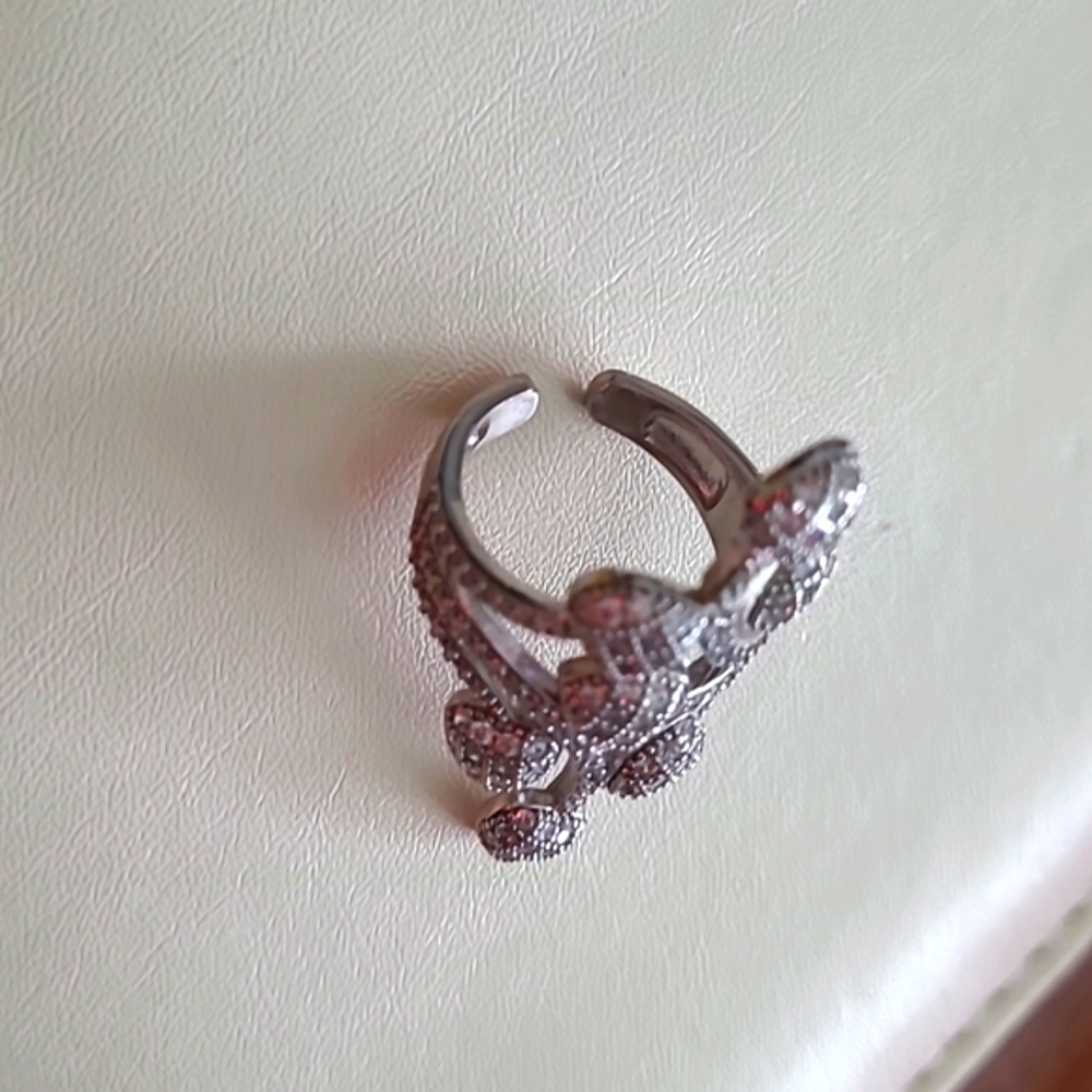 Rhinestone Resizable Ring - Picture 4 of 6